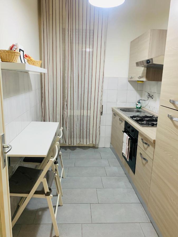 Casa Martina Appartement Viareggio Buitenkant foto