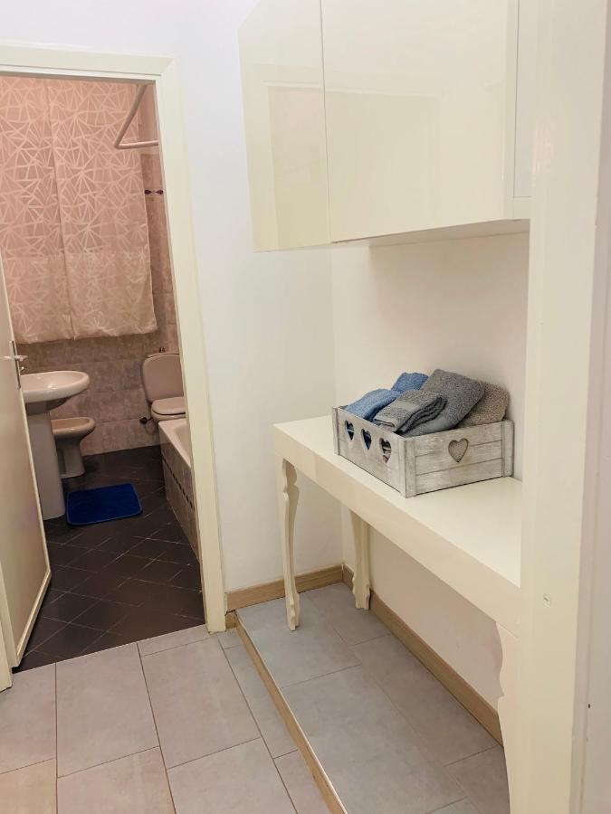 Casa Martina Appartement Viareggio Buitenkant foto