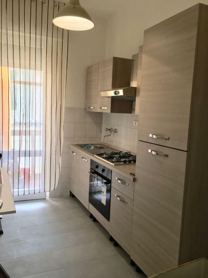 Casa Martina Appartement Viareggio Buitenkant foto